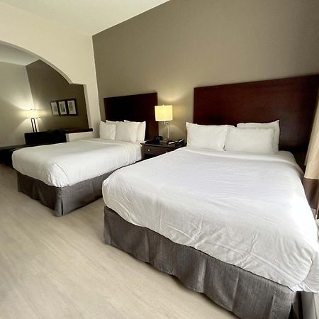 Comfort Suites Milledgeville Bagian luar foto