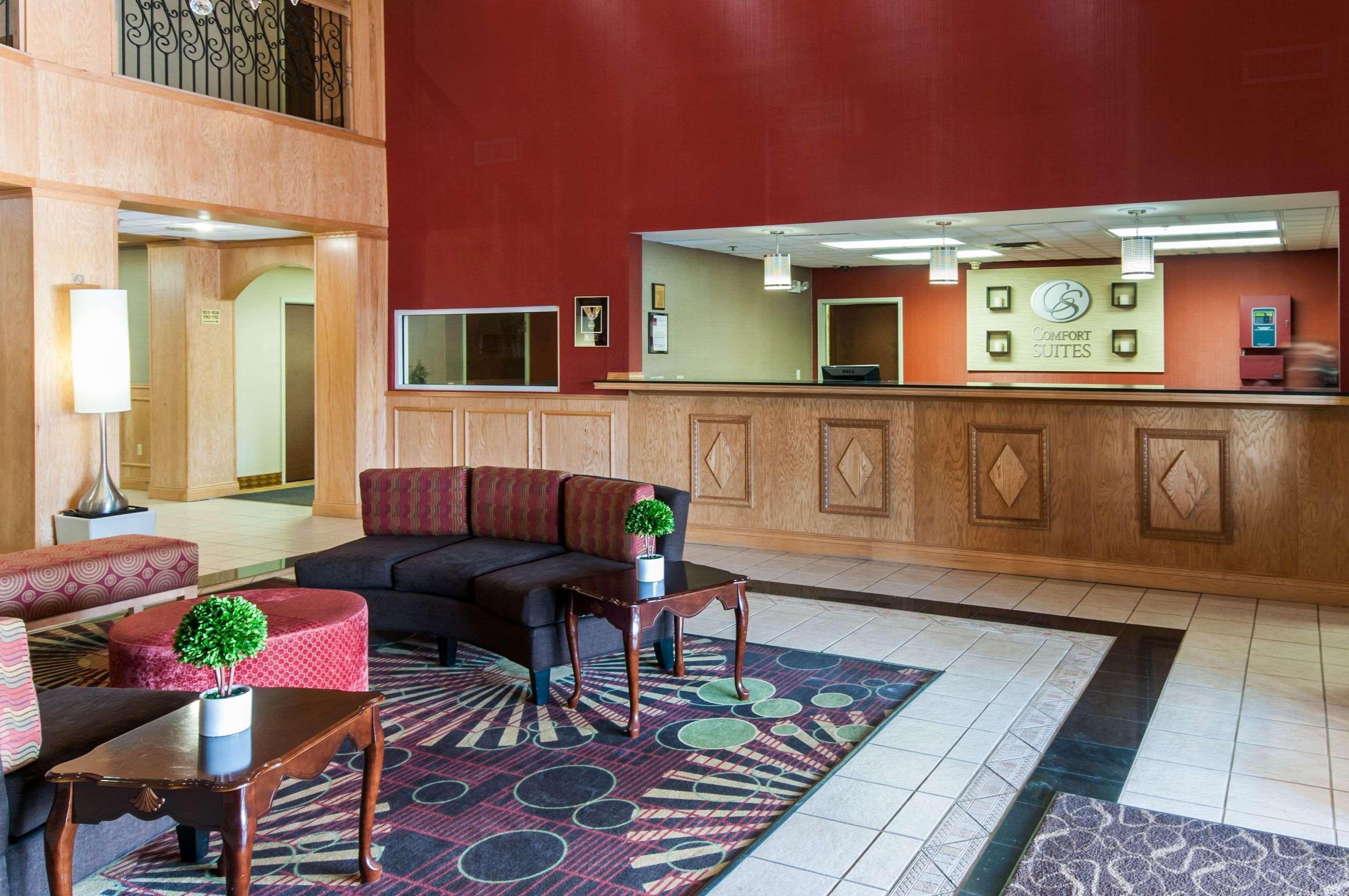 Comfort Suites Milledgeville Bagian luar foto