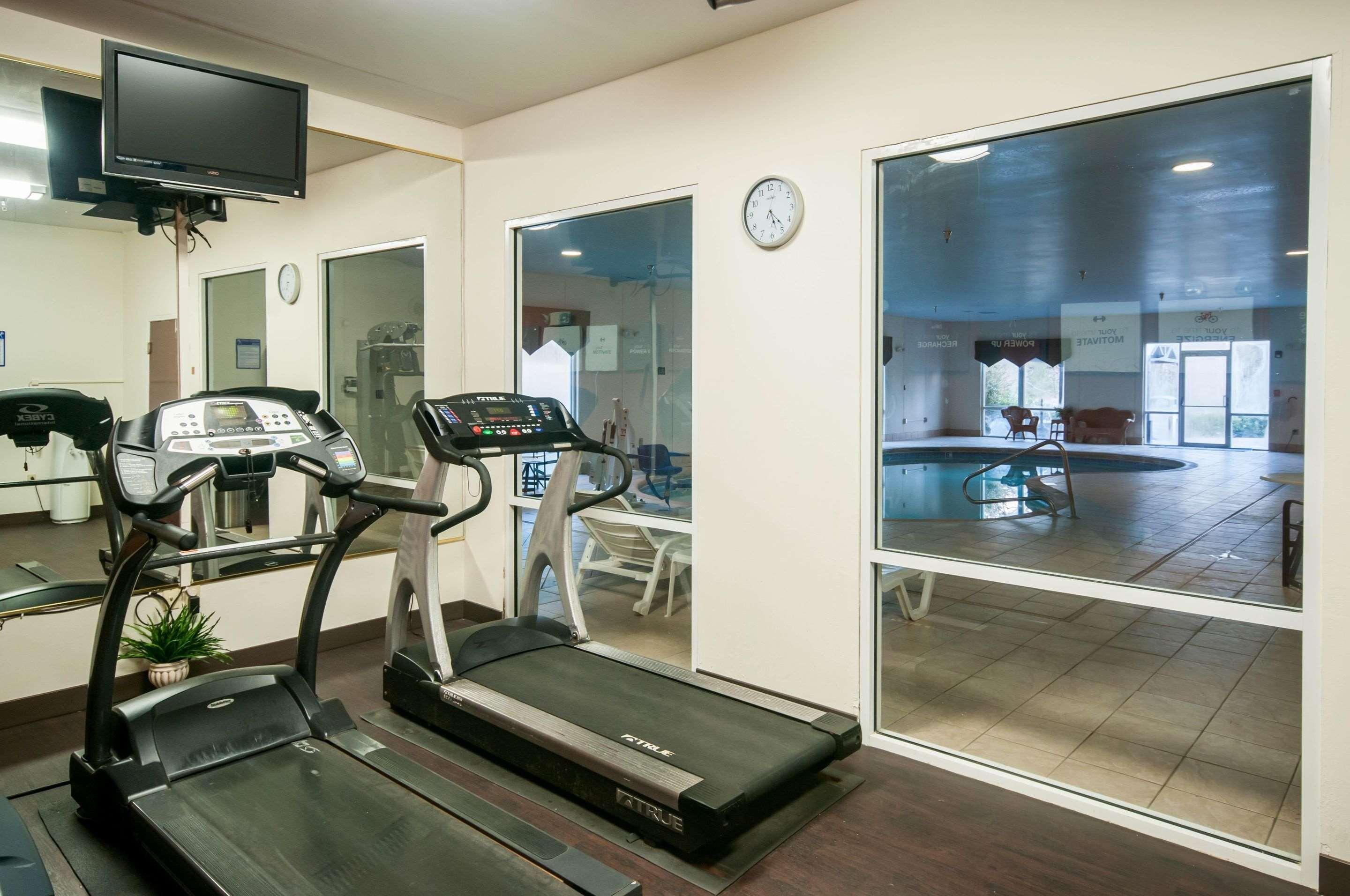Comfort Suites Milledgeville Bagian luar foto