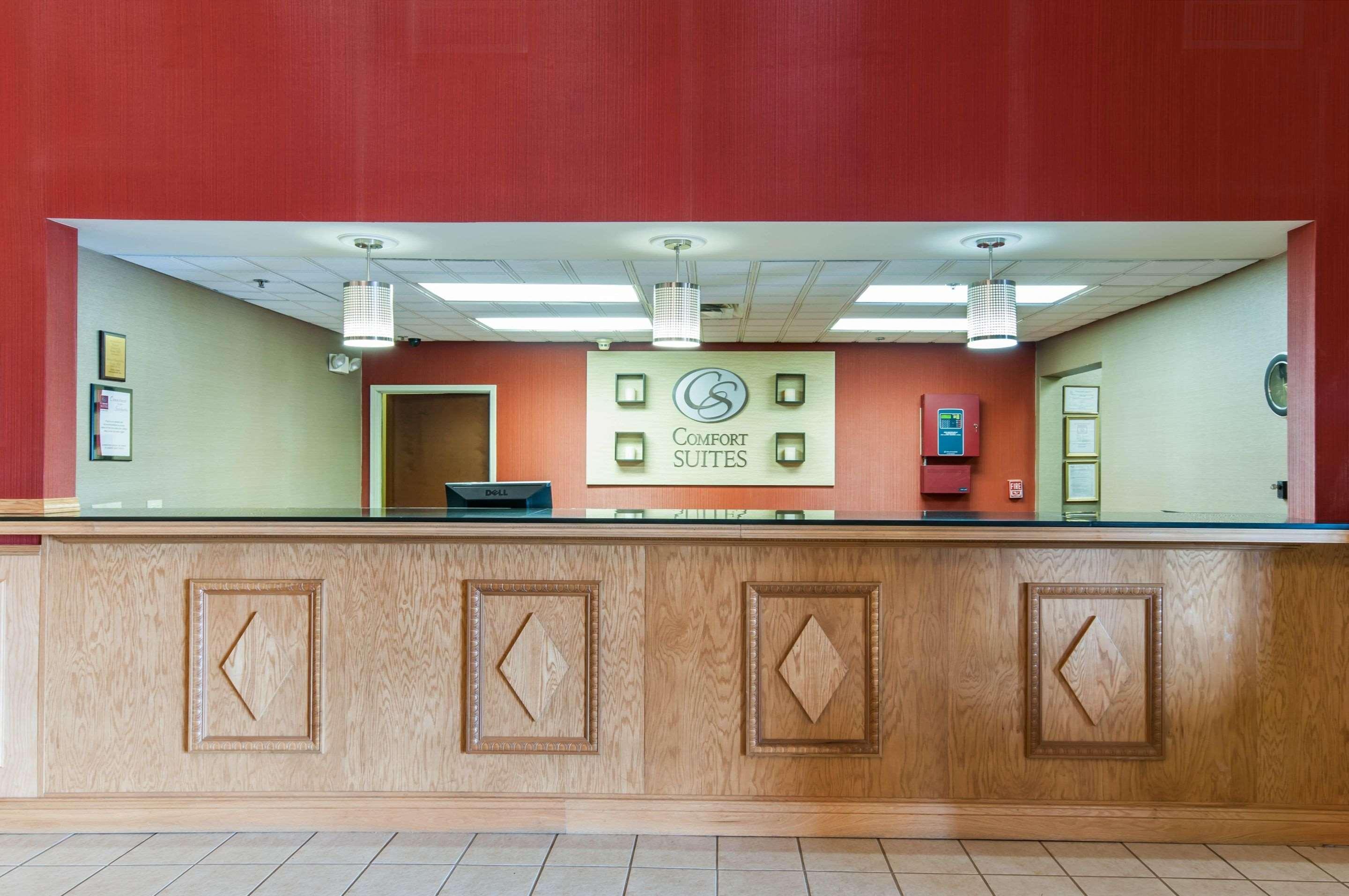 Comfort Suites Milledgeville Bagian luar foto