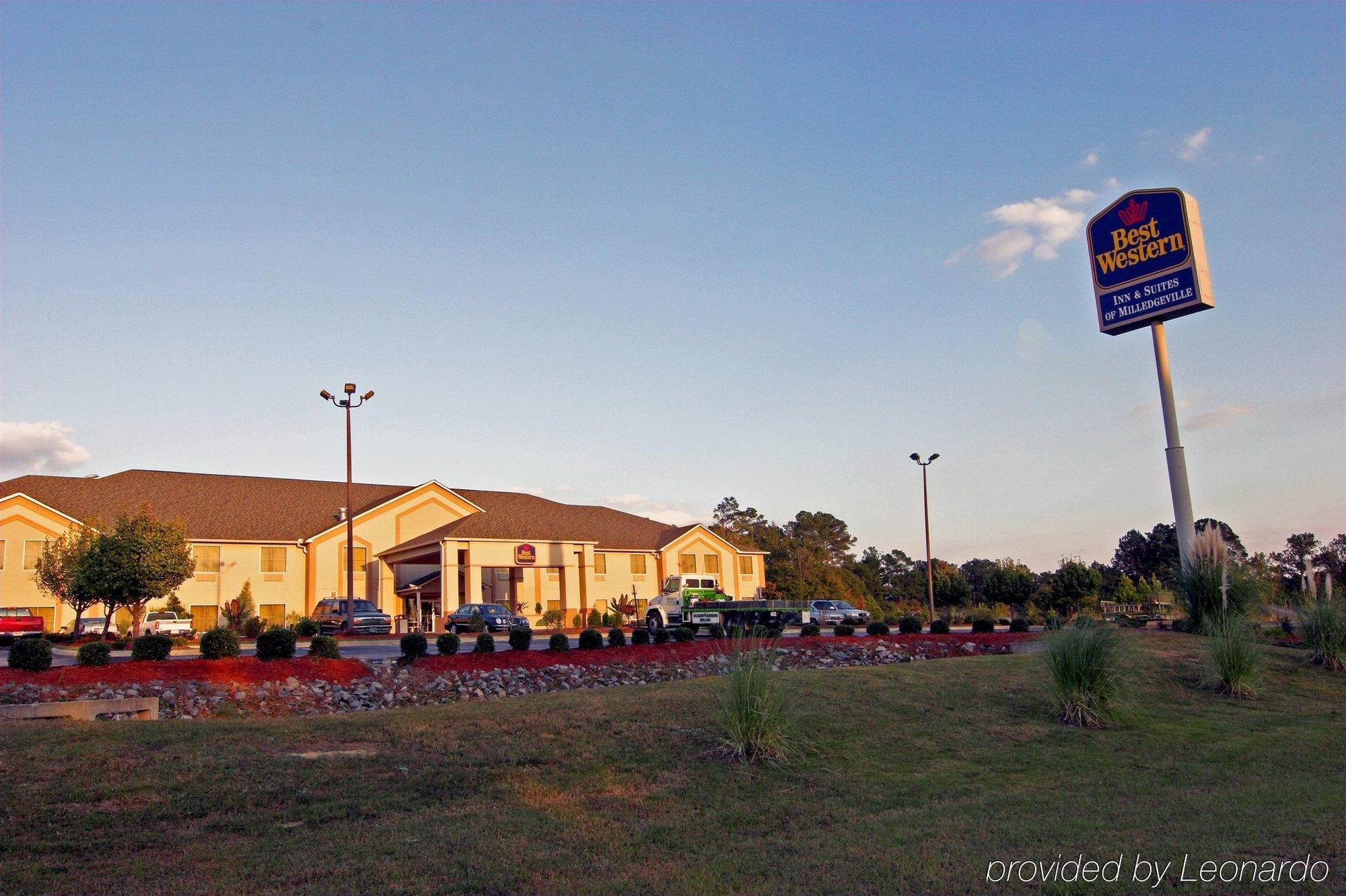 Comfort Suites Milledgeville Bagian luar foto
